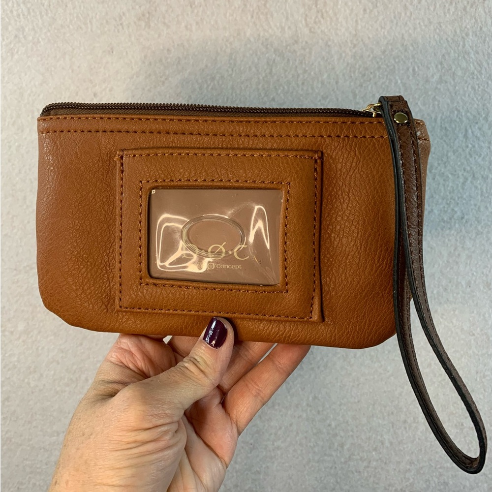 NWOT BORN Wrist Wallet Chestnut Brown Zipper with Strap ID in Front Vinyl